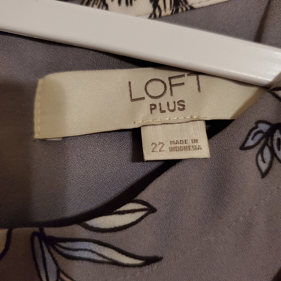 Loft Lilac Garden Flutter Button Shirt Dress - Picture 4 of 7